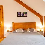 B Les Pres Holiday home