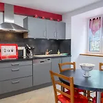 Holiday home B Les Pres